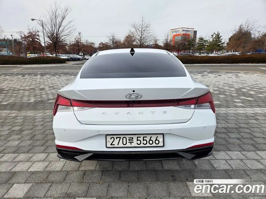 Hyundai AVANTE — фото 5