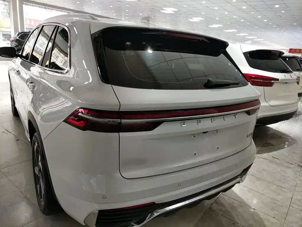 Geely Xingyue L 2024 из CN, фото 9