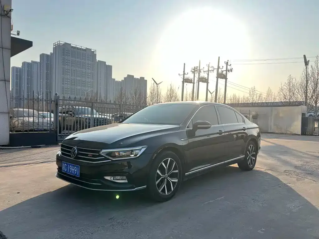 Volkswagen Magotan 2022 из CN, фото 4