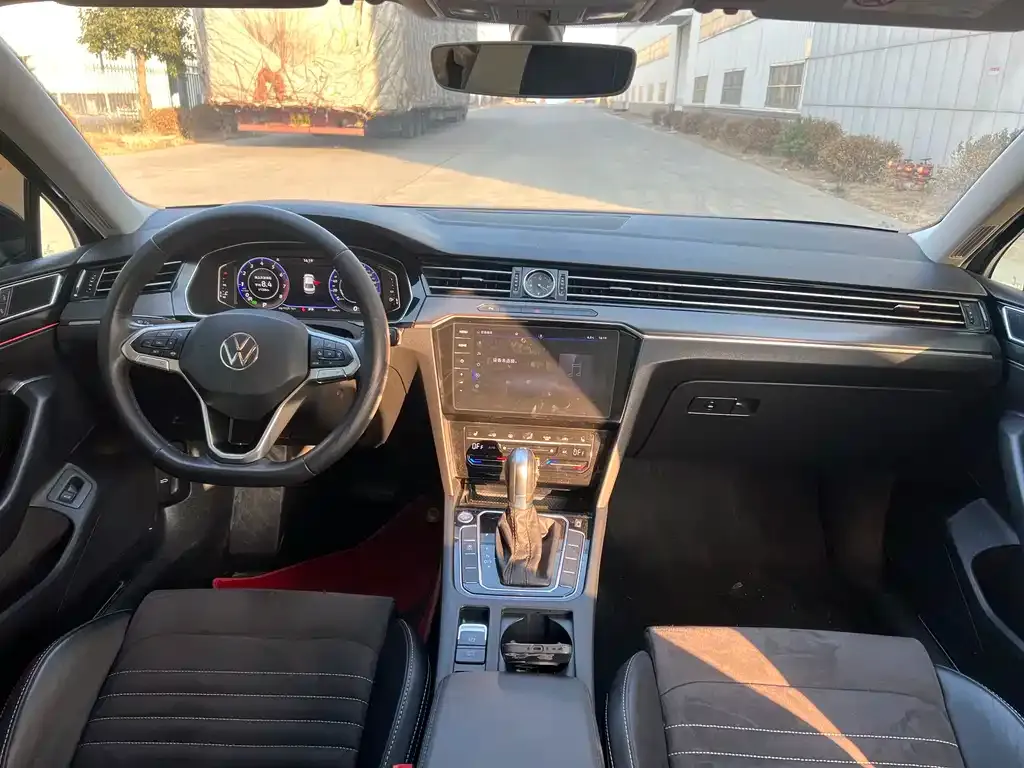 Volkswagen Magotan 2022 из CN, фото 3