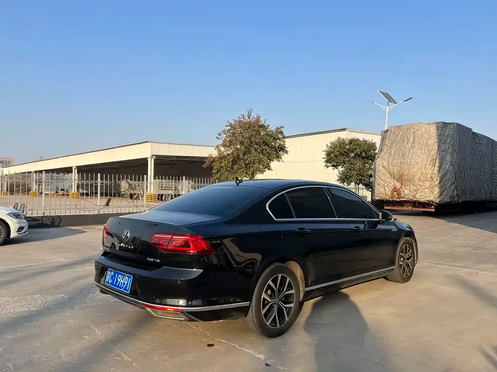 Volkswagen Magotan 2022 из CN, фото 5