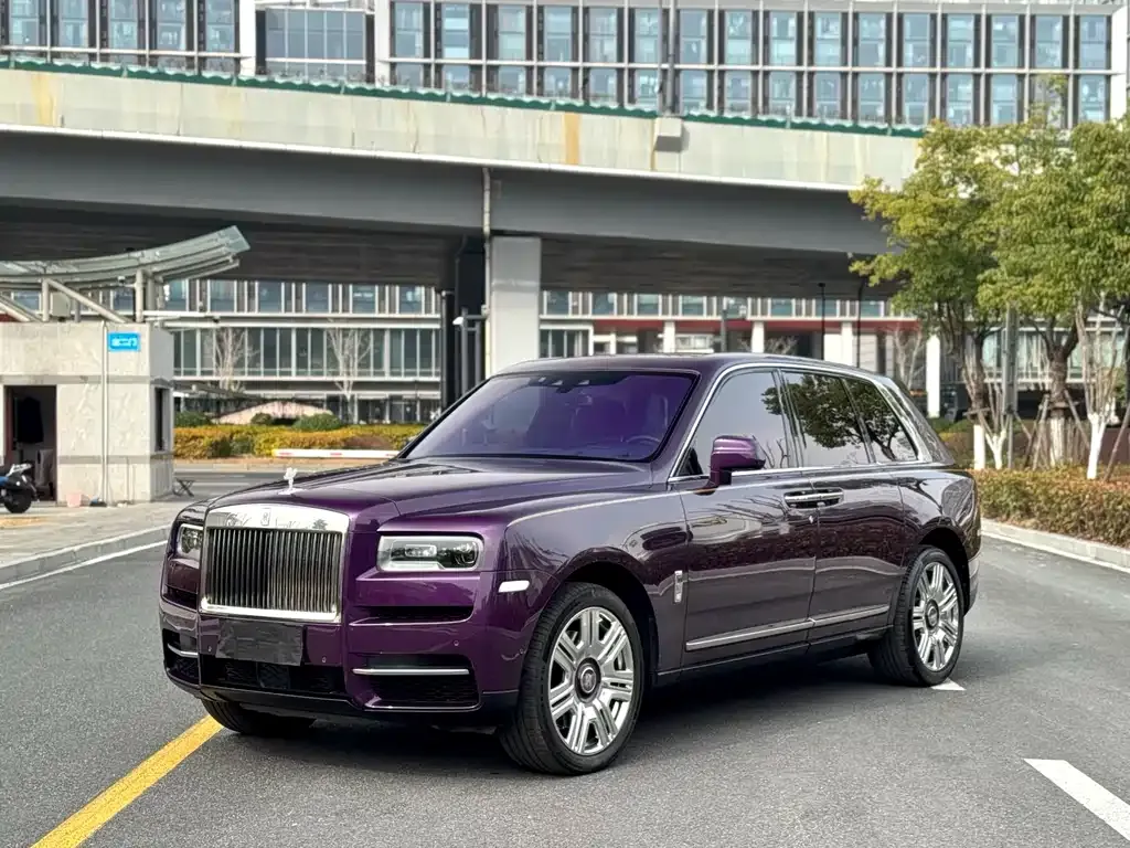Rolls-Royce Cullinan — фото 6