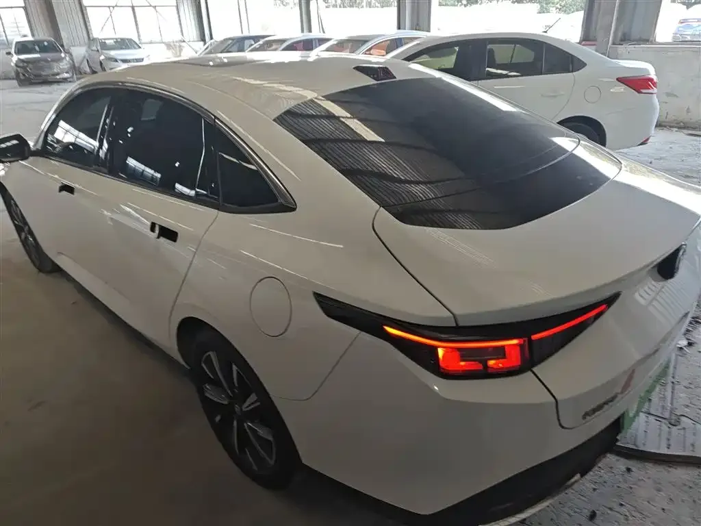 Changan Yida 2023 из CN, фото 6