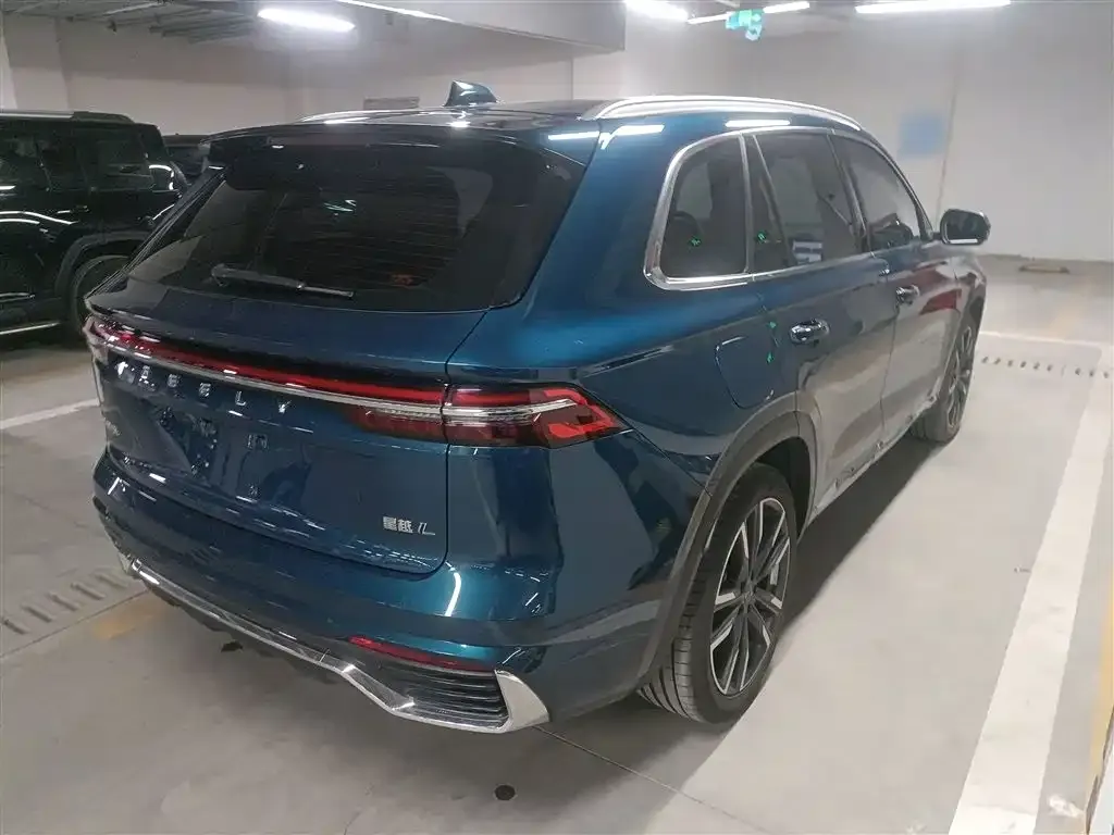 Geely Xingyue L — фото 10