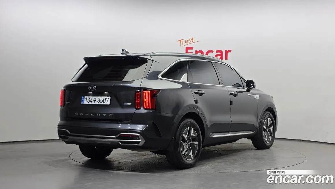 Kia Sorento — фото 4