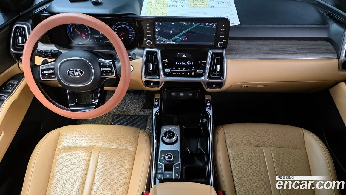 Kia Sorento — фото 9