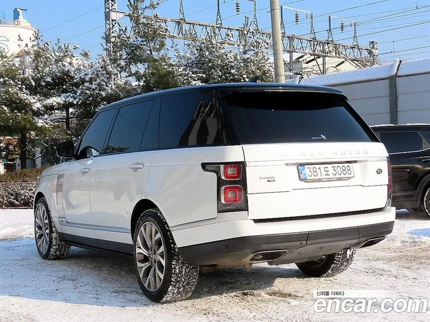 Land Rover Range Rover 2021 из KR, фото 2