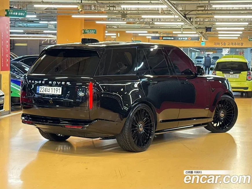 Land Rover Range Rover 2023 из KR, фото 3