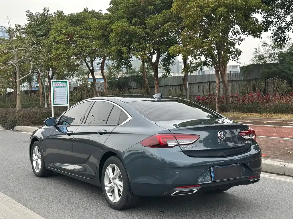 Buick Regal — фото 4