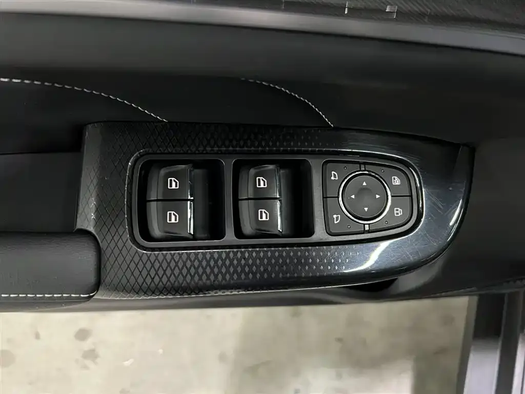 Haval M6 2023 из CN, фото 2