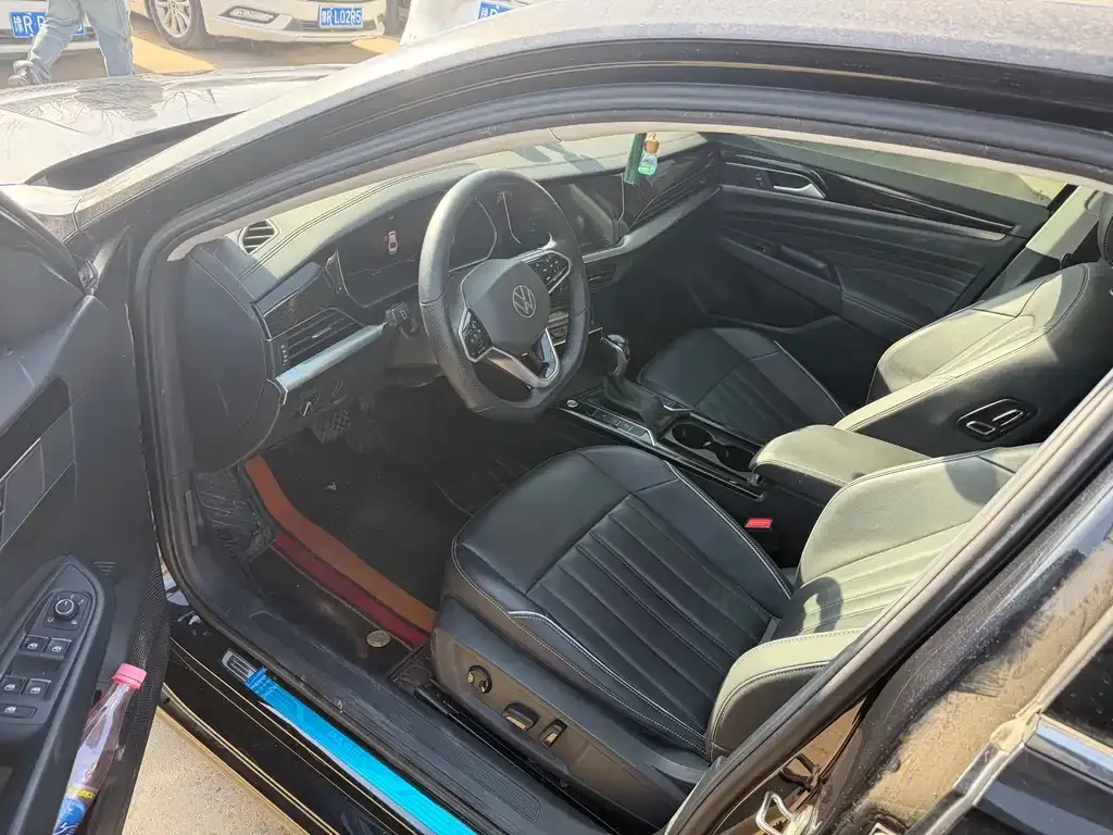 Volkswagen Passat — фото 2