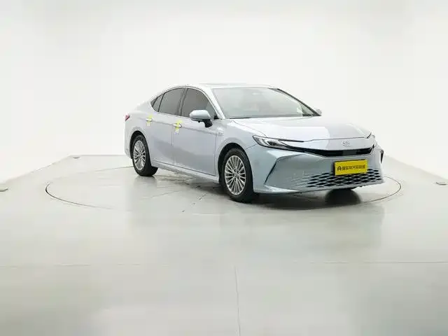 Toyota Camry 2024 из CN, фото 2