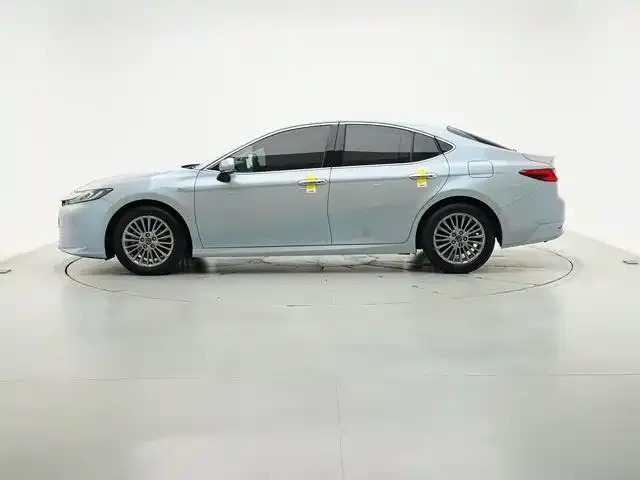 Toyota Camry 2024 из CN, фото 5
