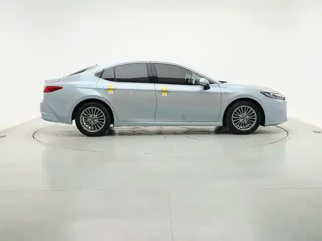 Toyota Camry 2024 из CN, фото 7