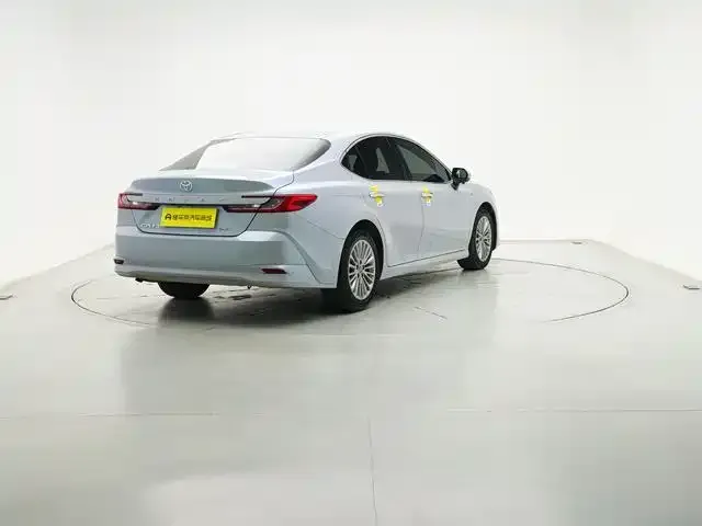 Toyota Camry 2024 из CN, фото 8