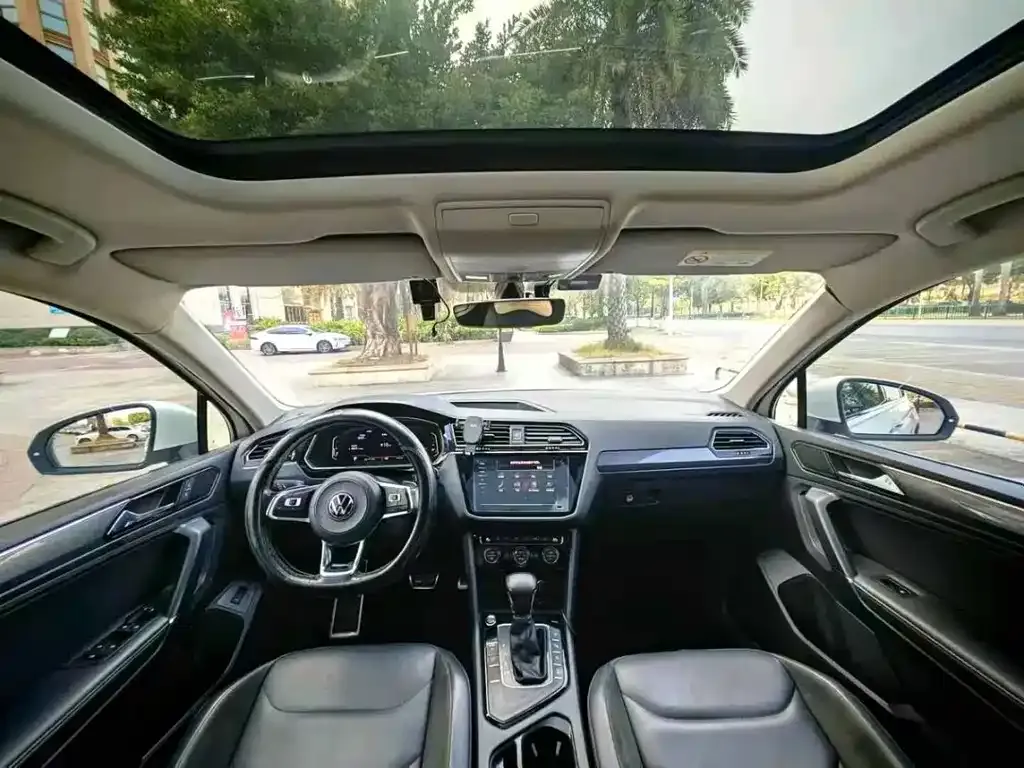 Volkswagen Tiguan L 2021 из CN, фото 5