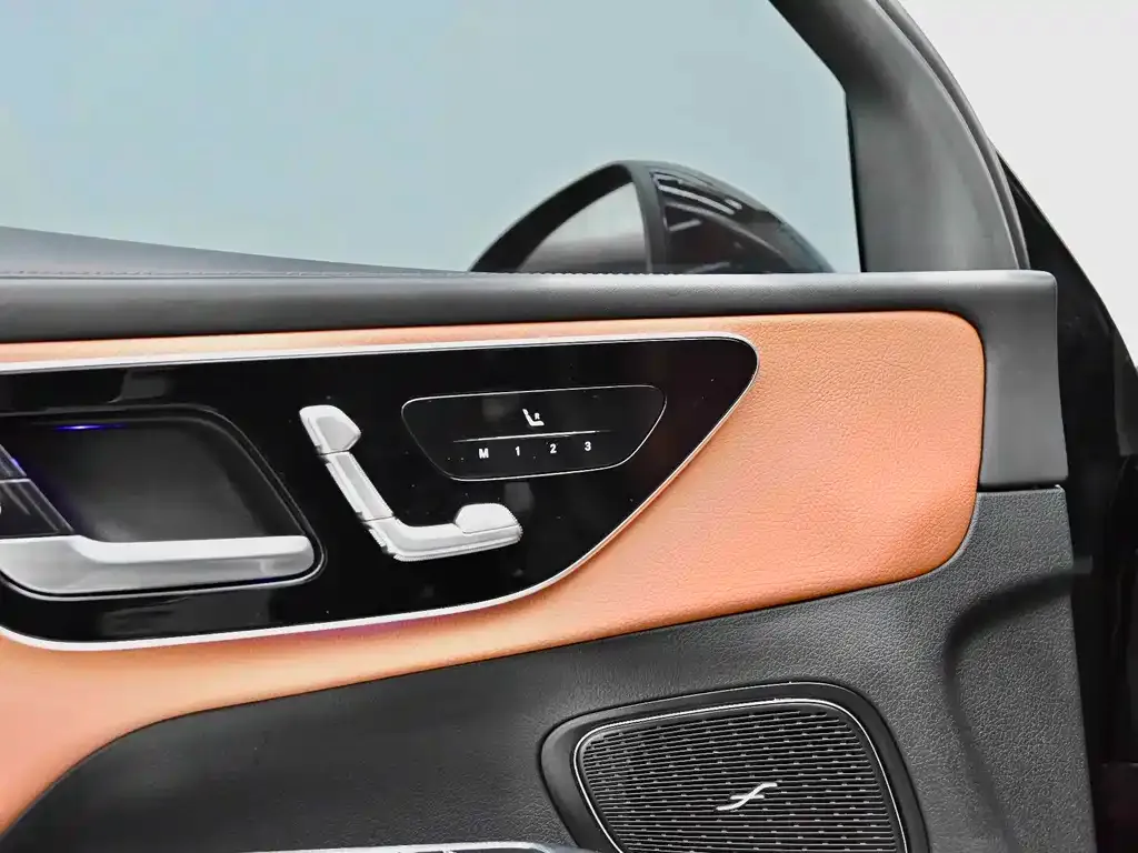Mercedes-Benz GLC 2024 из CN, фото 7