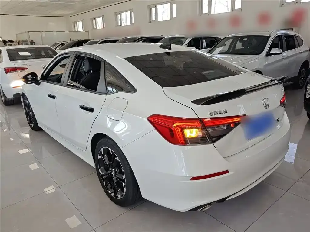 Honda Civic — фото 3