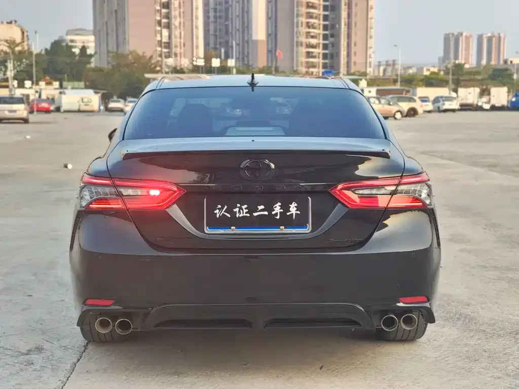 Toyota Camry 2023 из CN, фото 3