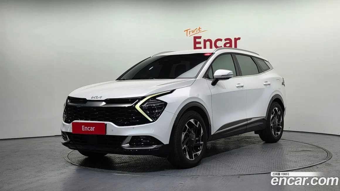 Kia Sportage — фото 1
