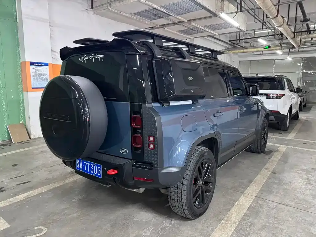 Land Rover Defender — фото 8