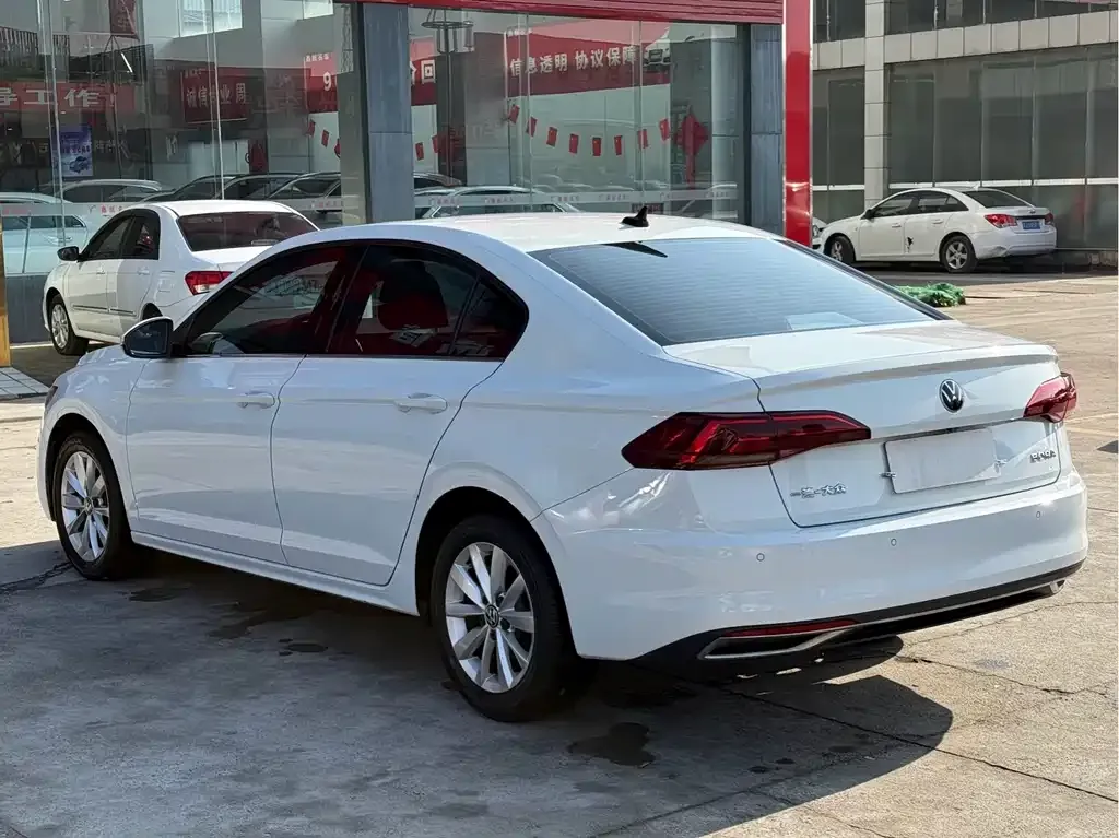 Volkswagen Bora 2022 из CN, фото 8