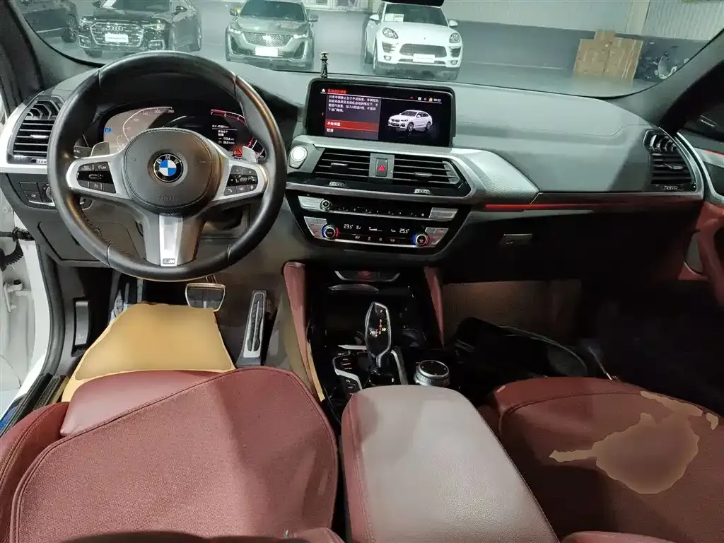 BMW X4 — фото 10