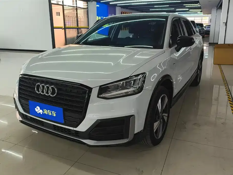 Audi Q2L 2021 из CN, фото 1