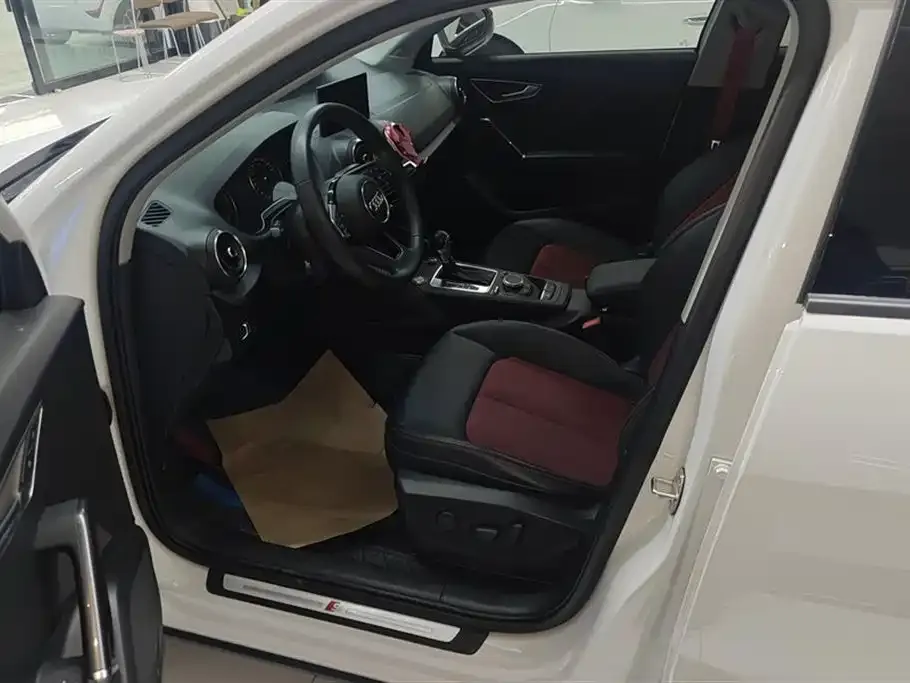 Audi Q2L 2021 из CN, фото 8