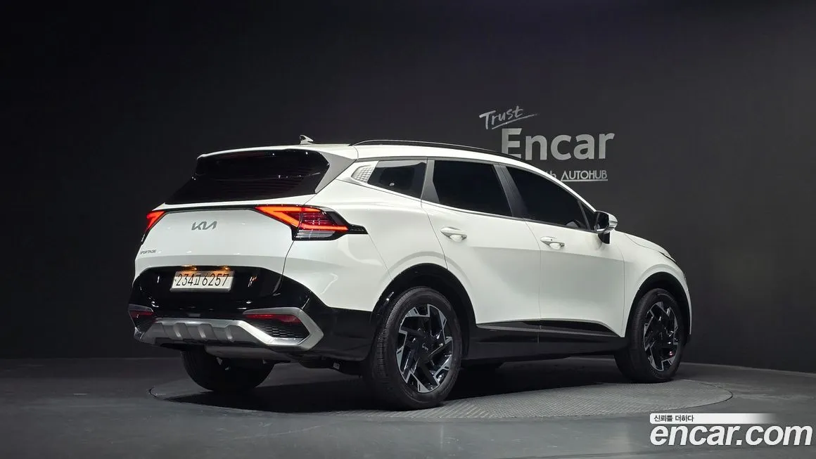 Kia Sportage — фото 9