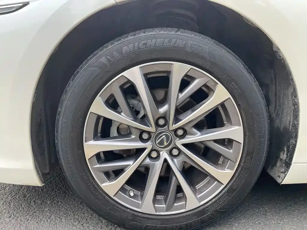 Lexus ES 2023 из CN, фото 6