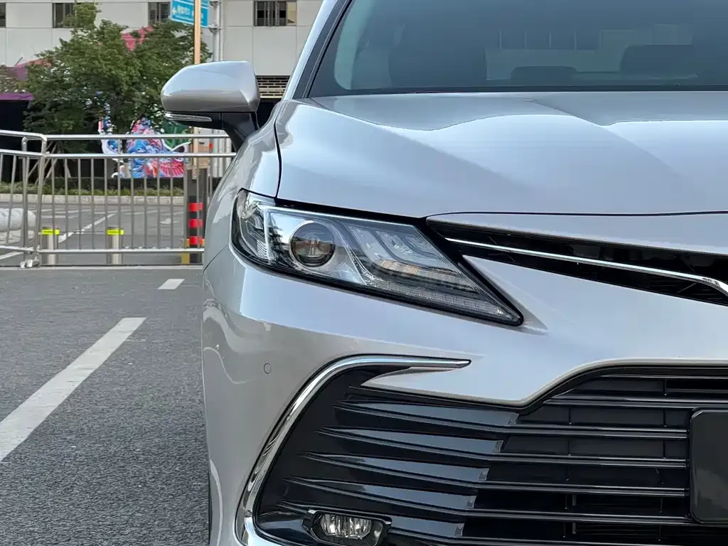 Toyota Camry 2023 из CN, фото 6