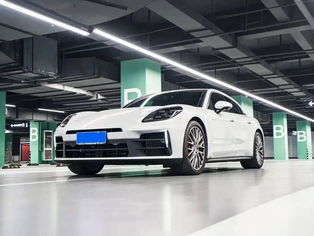 Porsche Panamera 2025 из CN, фото 1