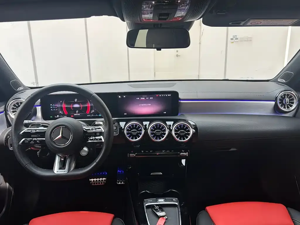 Mercedes-Benz A-Class AMG — фото 6
