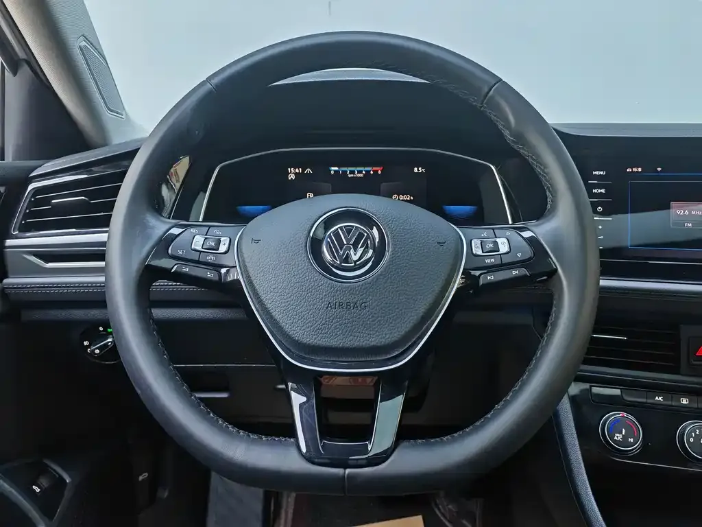 Volkswagen Sagitar 2022 из CN, фото 10