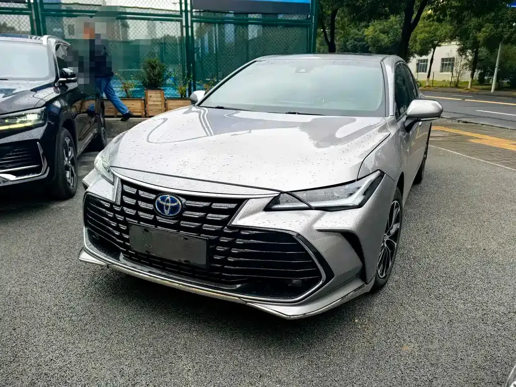 Toyota Avalon 2024 из CN, фото 1