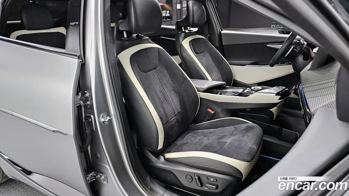 Kia EV6 2022 из KR, фото 10