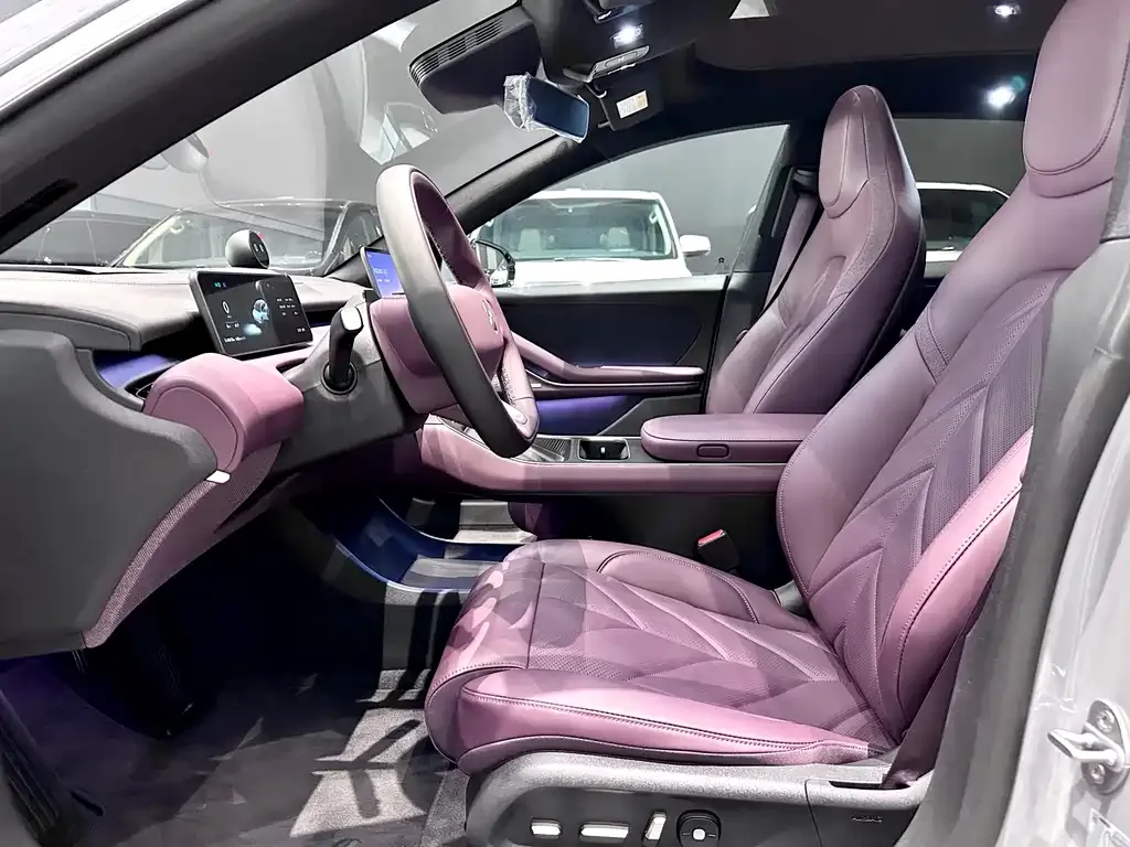 NIO ET5T 2025 из CN, фото 5
