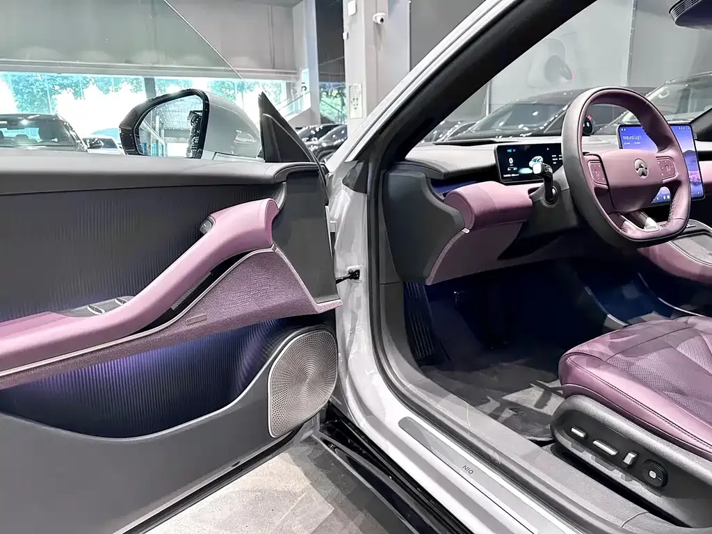 NIO ET5T 2025 из CN, фото 10