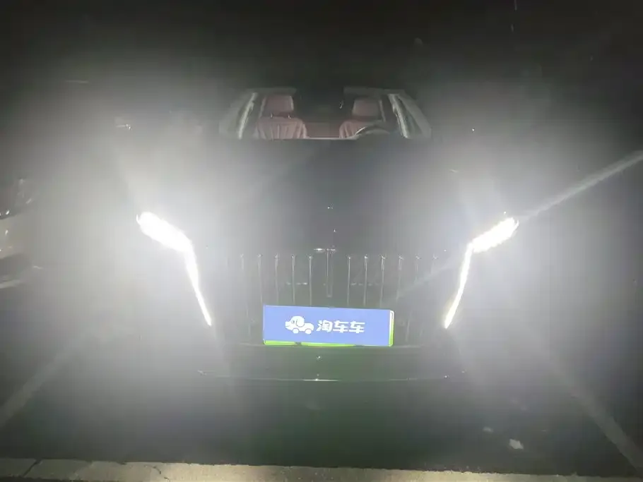 Hongqi H5 PHEV 2025 из CN, фото 5