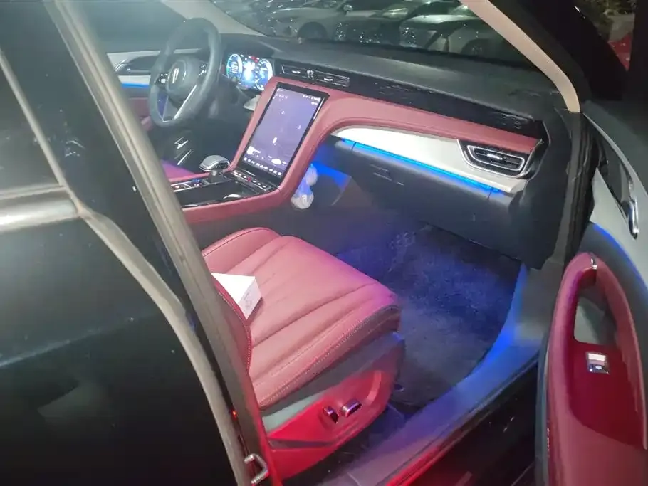 Hongqi H5 PHEV 2025 из CN, фото 6