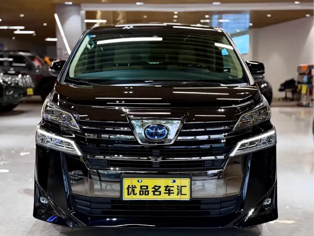 Toyota Vellfire 2023 из CN, фото 4
