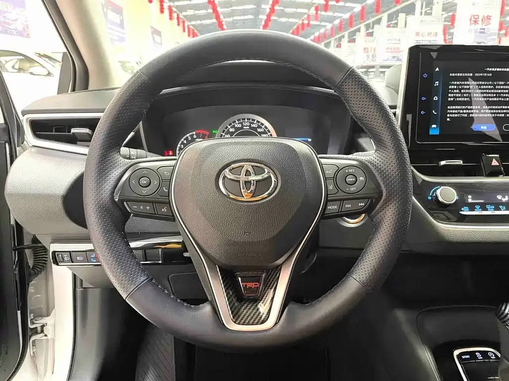 Toyota Corolla 2023 из CN, фото 10