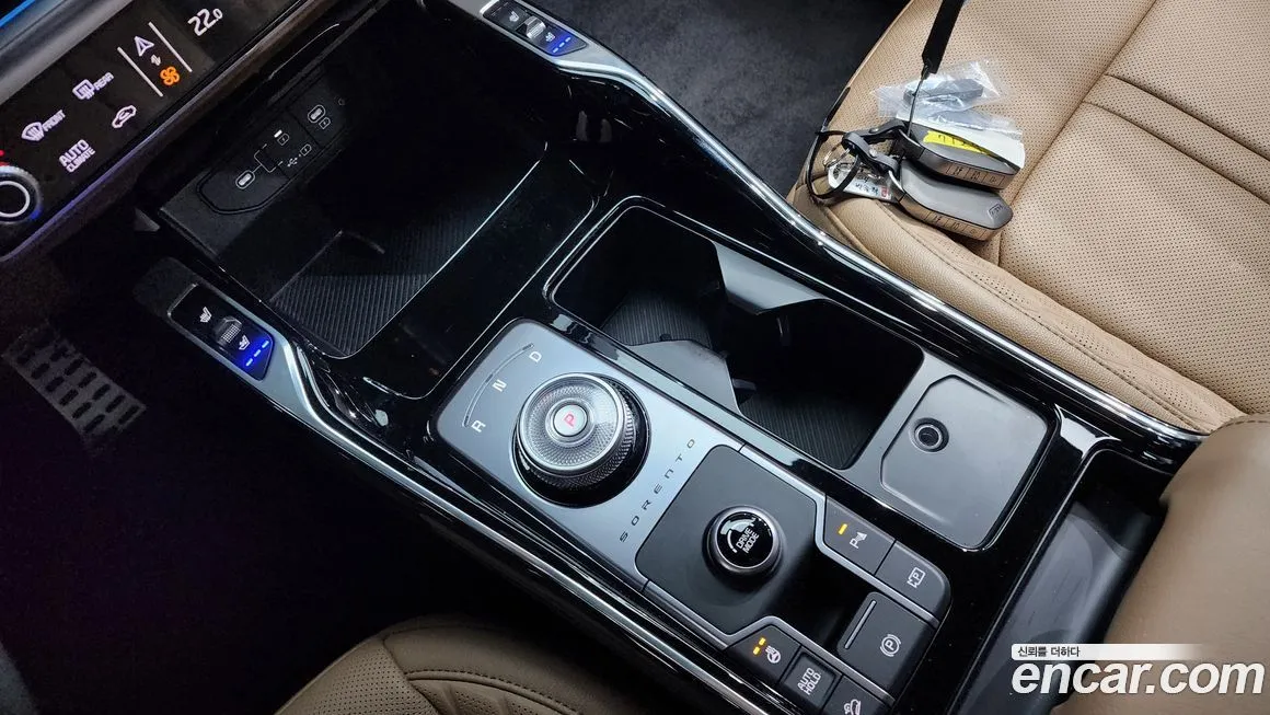 Kia Sorento — фото 9