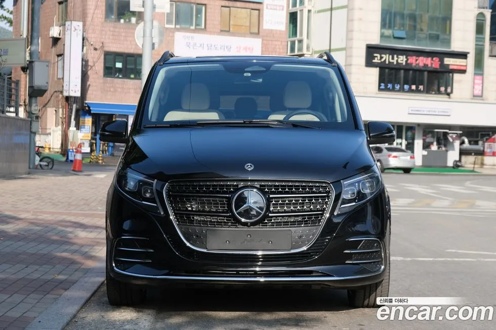 Mercedes-Benz V-Class 2025 из KR, фото 6