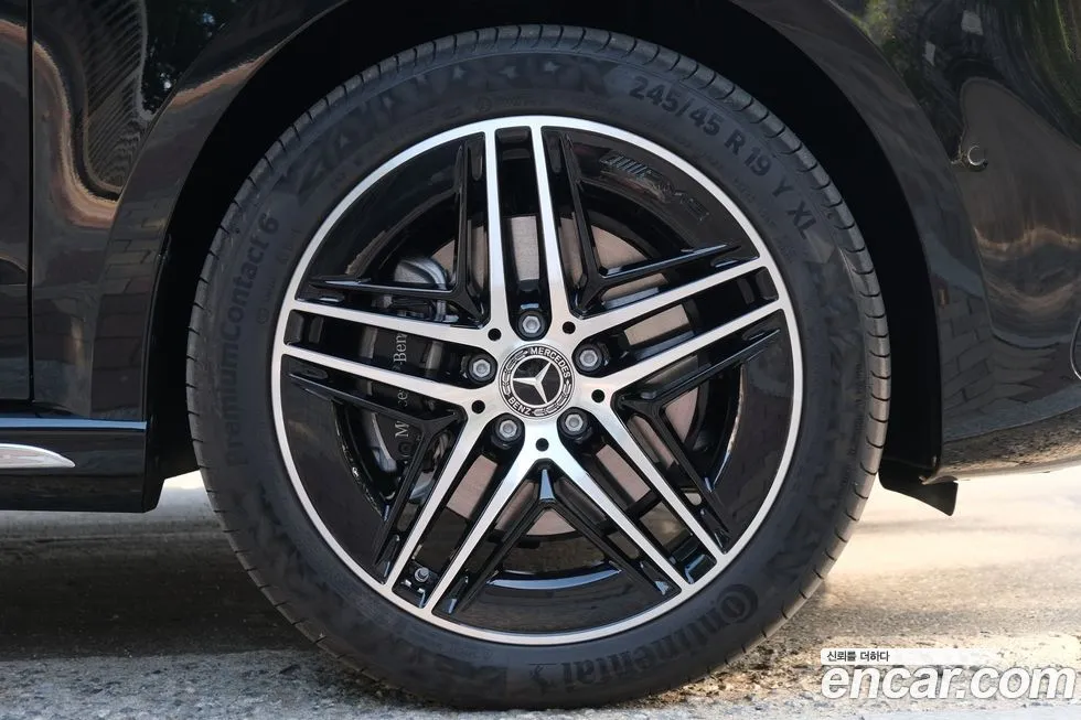 Mercedes-Benz V-Class 2025 из KR, фото 4