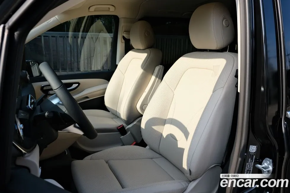 Mercedes-Benz V-Class 2025 из KR, фото 7