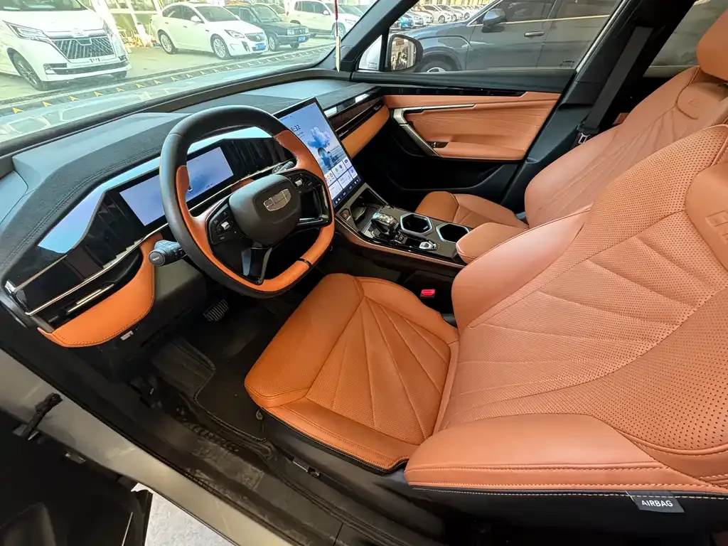 Geely Boyue L 2024 из CN, фото 7