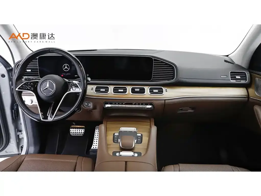 Mercedes-Benz GLS — фото 10