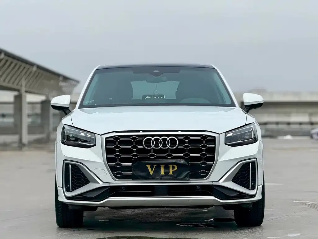 Audi Q2L 2021 из CN, фото 2